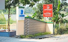 Jippus Galaxy Budget Air Port Hotel