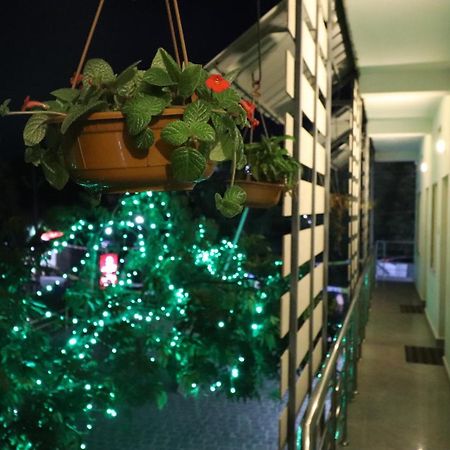 Jippus Galaxy Budget Air Port Hotel Коччи Экстерьер фото